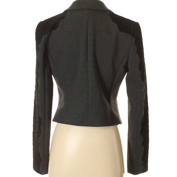 NWT Ann Taylor Gray w/Black Lace Trim Fully Lined Blazer Size 2 - Picture 4 of 4